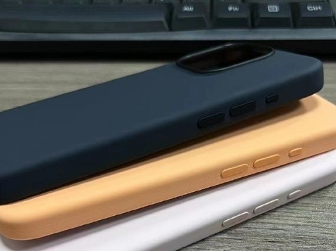 理塘苹果14维修站分享iPhone14手机壳能直接给iPhone15用吗?